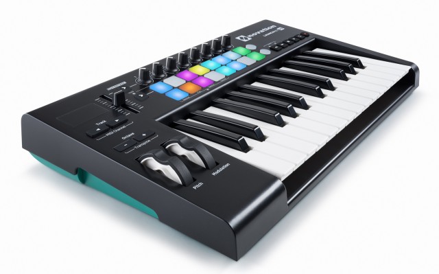 Novation LaunchKey 25 Mk2