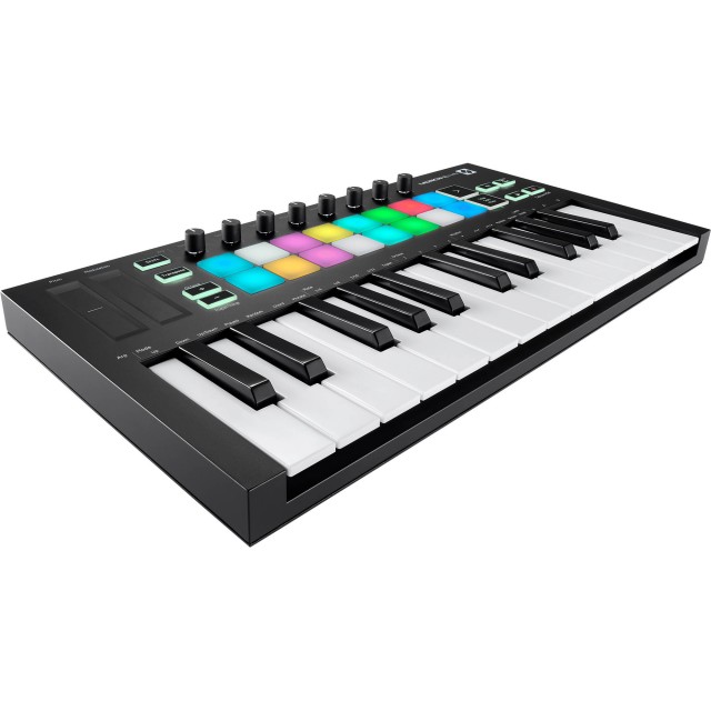 ����-���������� Novation LaunchKey Mini Mk3