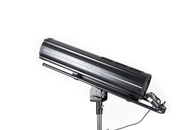 Pro Lux LED FOLLOW 600 ZOOM with stand
