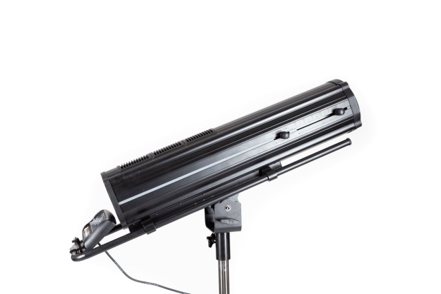 Pro Lux LED FOLLOW 600 ZOOM with stand