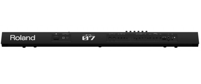 Roland FA-07