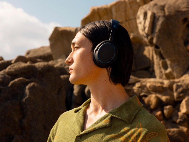 Sennheiser ACCENTUM Wireless Blue