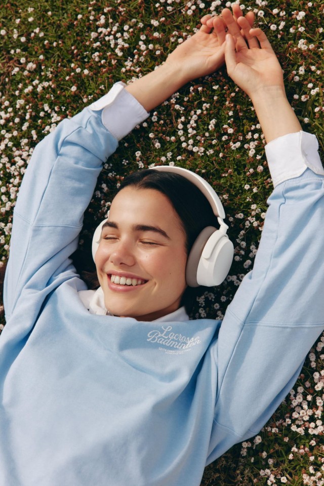 Sennheiser ACCENTUM Wireless White