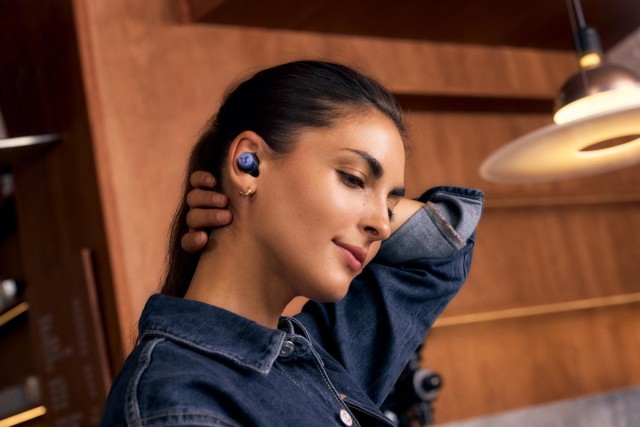 Sennheiser MOMENTUM True Wireless 4 Denim