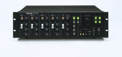 Tascam AV-452