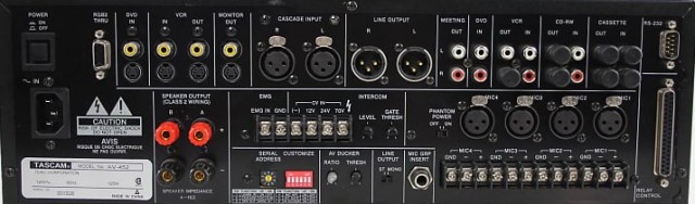 Tascam AV-452