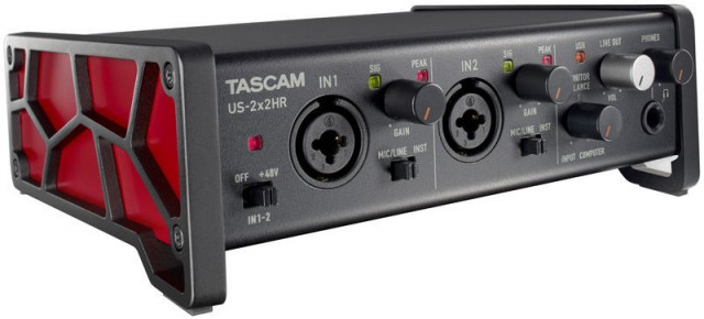�������� ����� Tascam US-2x2HR