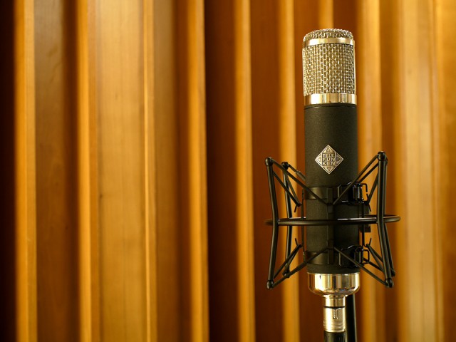 ��������� �������� Telefunken AK-47 mkII