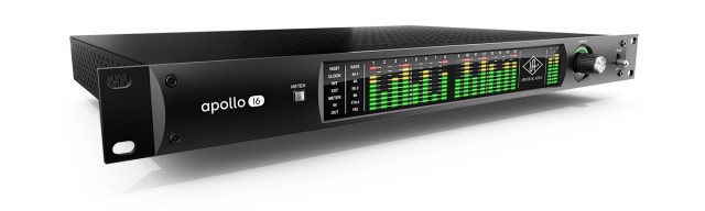 UAD-2 Apollo 16 mk2 with group