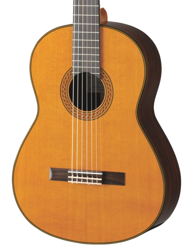 �������� ����� YAMAHA CG192C