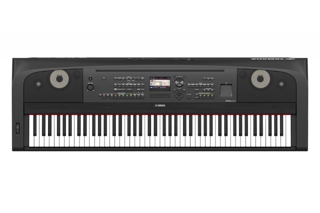 �������� ������� Yamaha DGX-670 Black