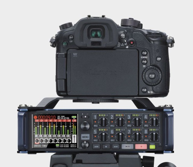 Zoom CMF-8